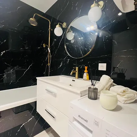 Apartment Super - A 5 Min A Pieds ! *